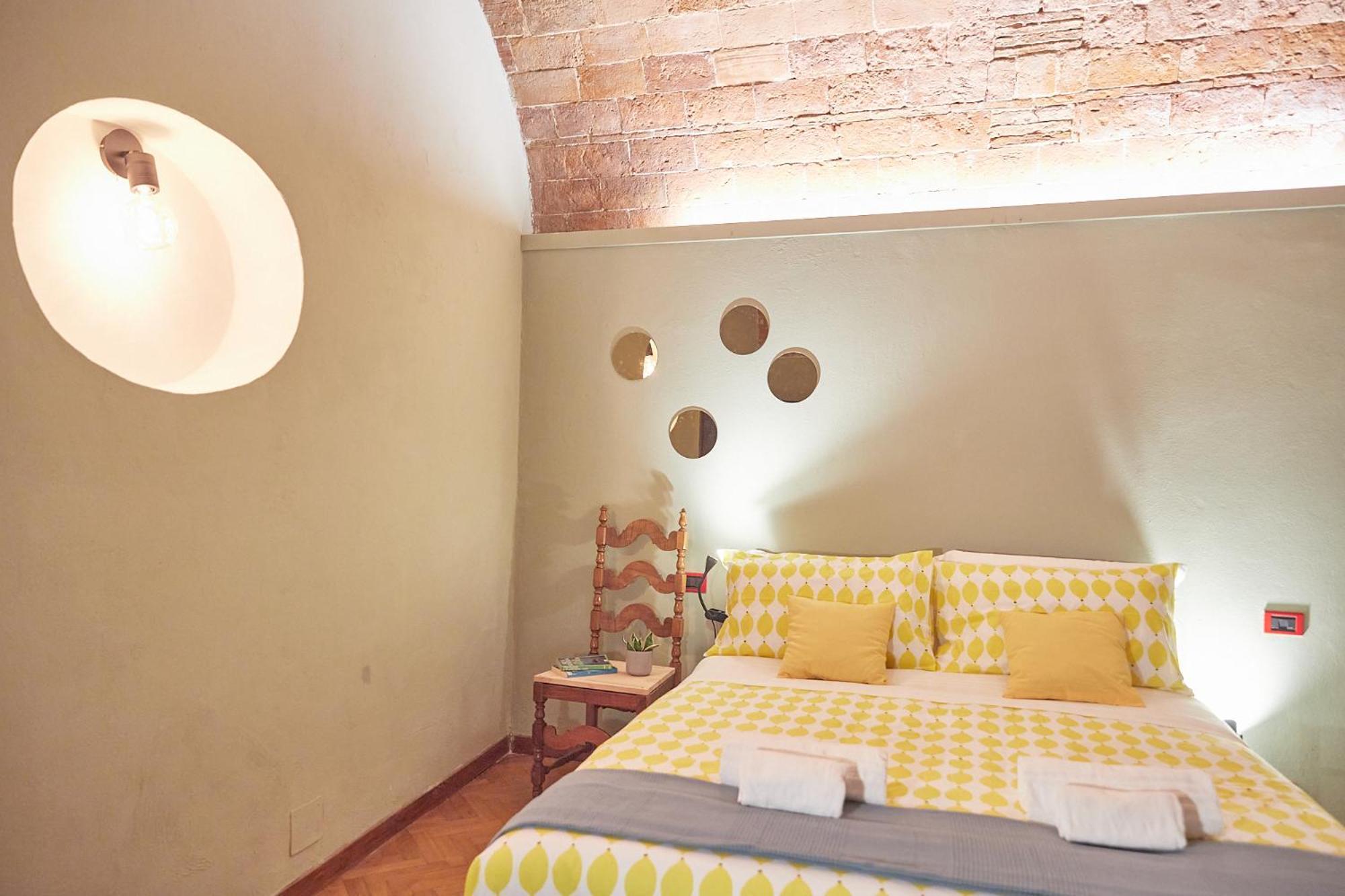 La Mi Casa A